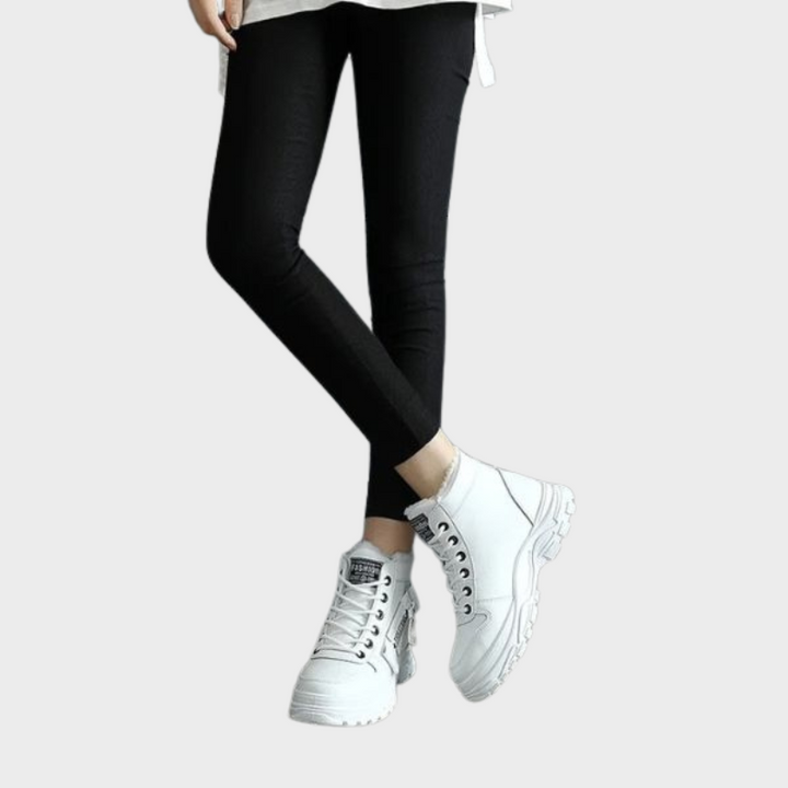 Xena – Chunky High-Top-Stiefel mit Reißverschluss