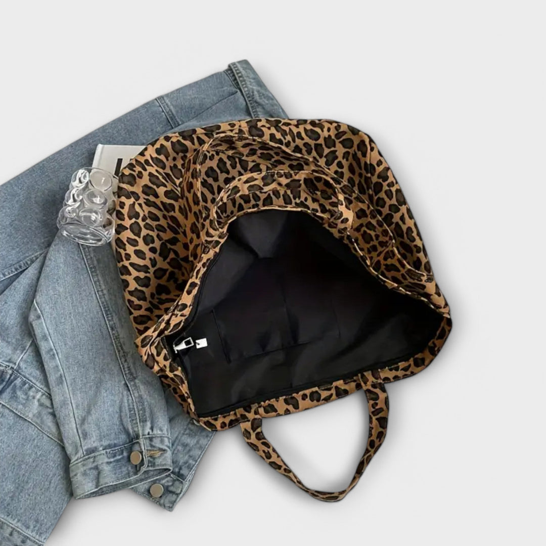 Nora. - Stylische Leopard-Print-Tasche