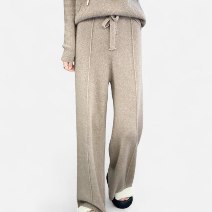 Daniela | Damen Klassische Wollhose mit Lockere Passform
