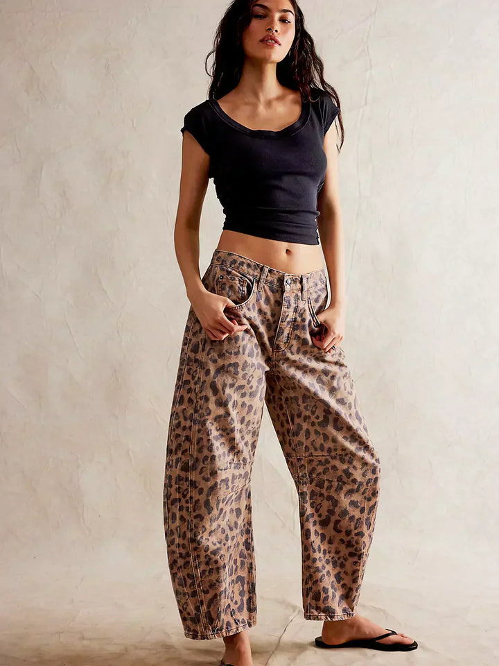 Lena | Damen Locker geschnittene Jeans mit Leopardenmuster