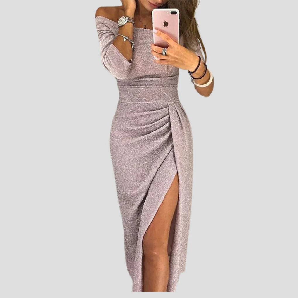 Aziza | Damen Abendmantel – Schulterfreies Design, Seidenbesatz & Figuranabetonend