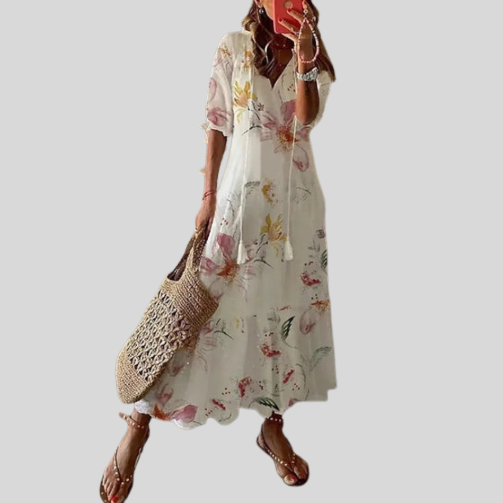 Damen Maxi-Kleid | Blumenmuster, Quastenband, Stufenrock & Boho Sommerstil