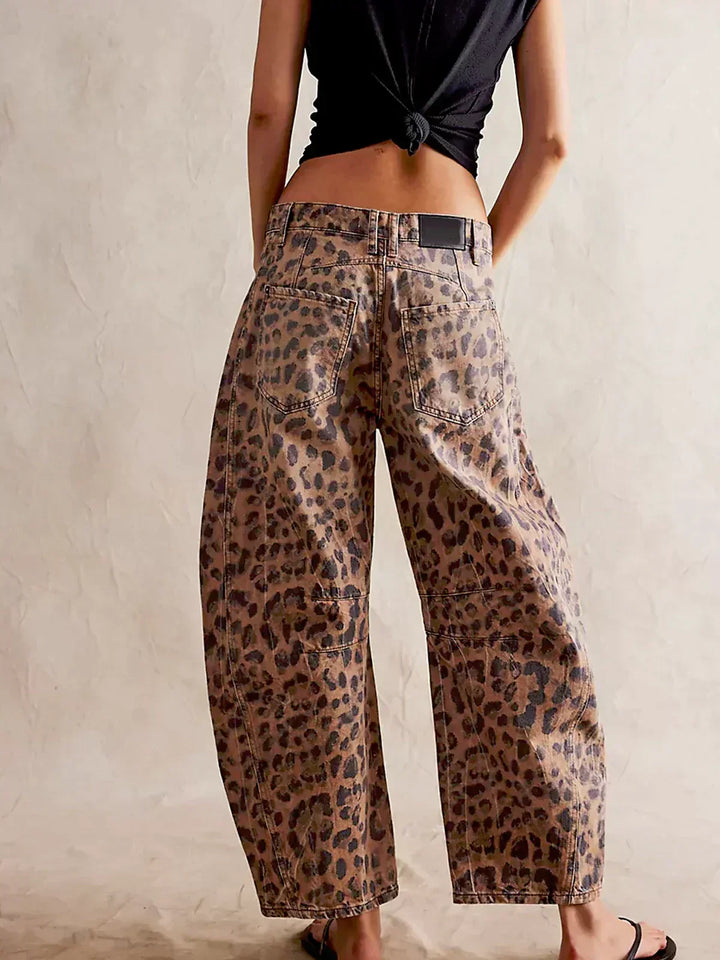 Lena | Damen Locker geschnittene Jeans mit Leopardenmuster