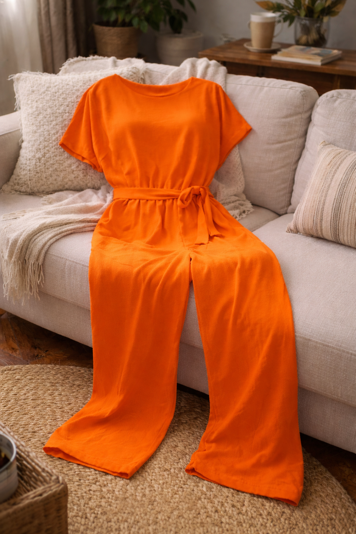 Damen Jumpsuit – Weite Beine, Bindegürtel & Leicht Tailliert