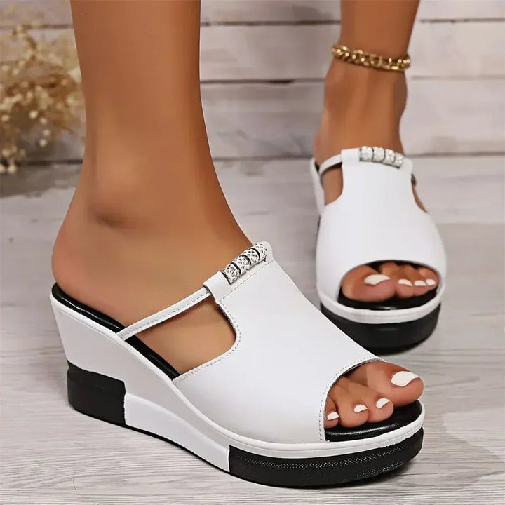 Damen Plateau Sandalen | Riemen Design – Keilabsatz, Moderne Optik & Komfortabler Sommer Stil