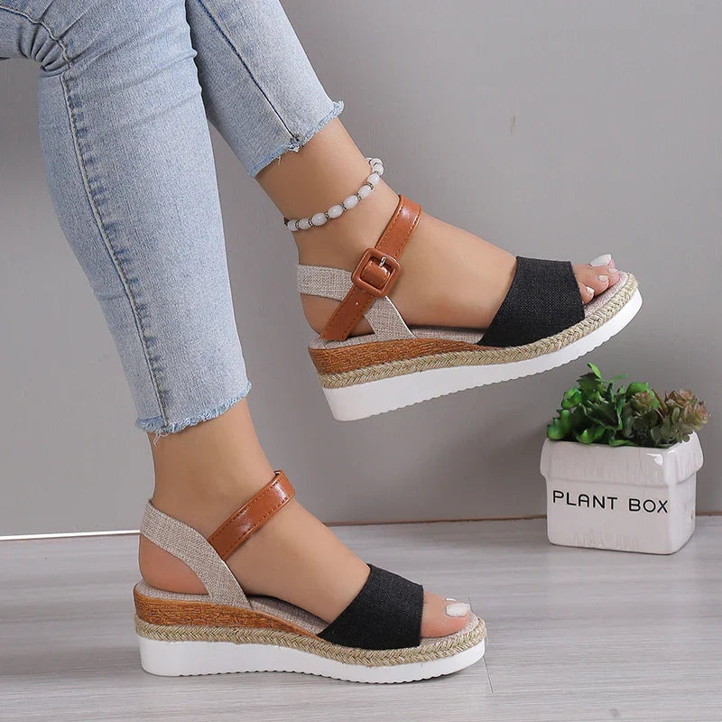 Naisten Ortopediset | Damen Boho Keilsandalen – Leinen, Knöchelriemen & Verspielt