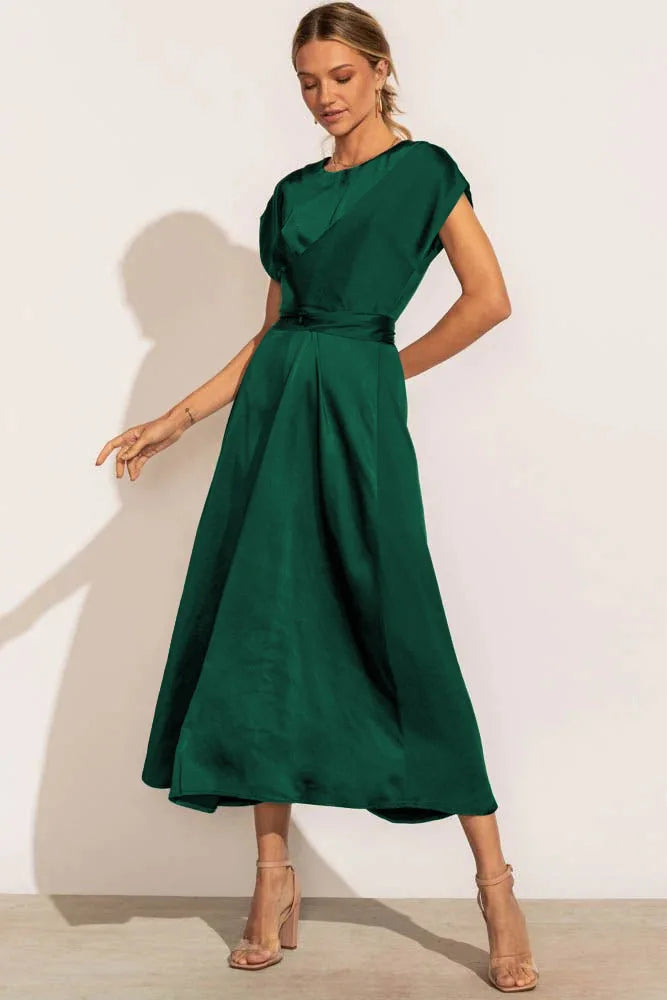 Evangeline | Damen Satinkleid – Sanfter Glanz, Schlank & Festlich Elegant