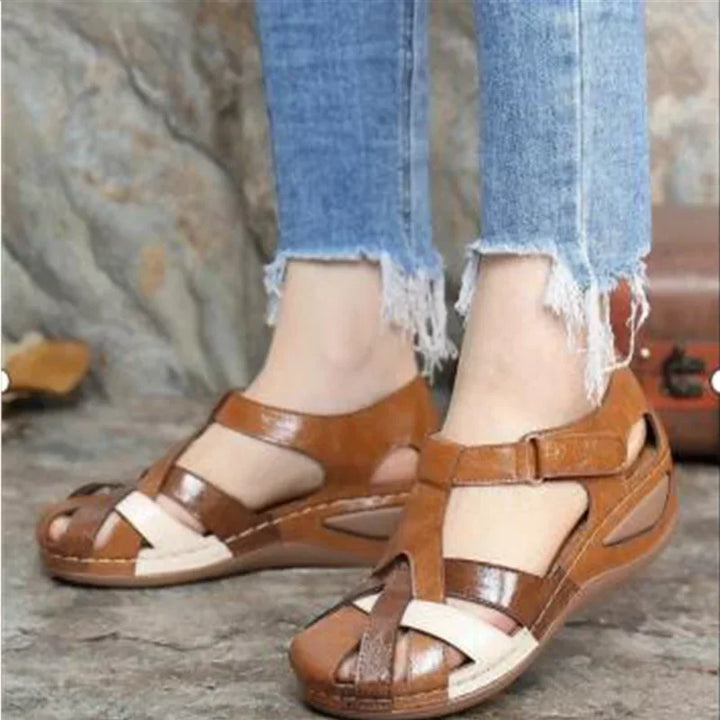 Damen Zehensandalen | Geflochten mit Blumenmuster – Boho Sommersandalen