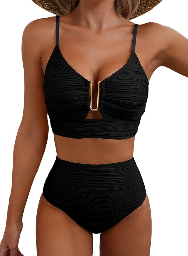 Damen Bikini Set | Strukturierte Ripp-Optik, Cut-Out Detail, Gold-Akzent & Moderner Beach Eleganz Look