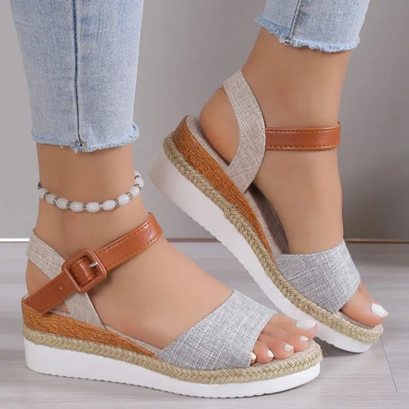 Naisten Ortopediset | Damen Boho Keilsandalen – Leinen, Knöchelriemen & Verspielt