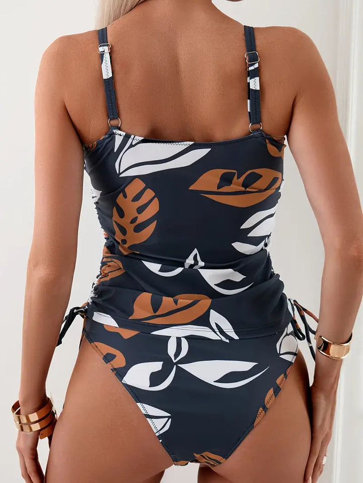 Damen Badeanzug | Einteiliges Design, Raff-Detail, Seitenbindung & Moderner Beach-Look