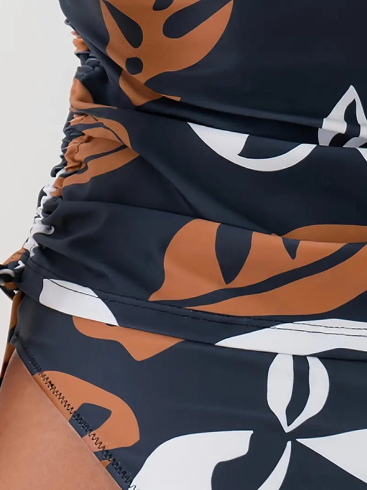 Damen Badeanzug | Einteiliges Design, Raff-Detail, Seitenbindung & Moderner Beach-Look