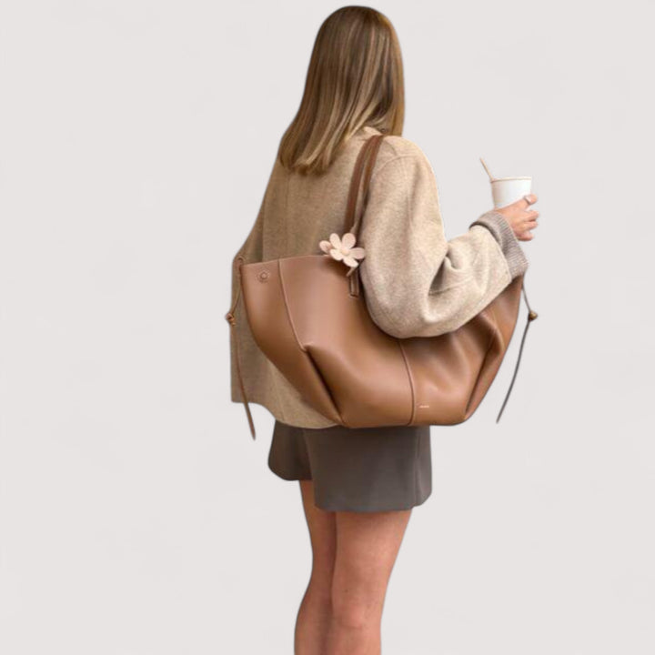 Mila™ | Tasche mit Seitenraffung