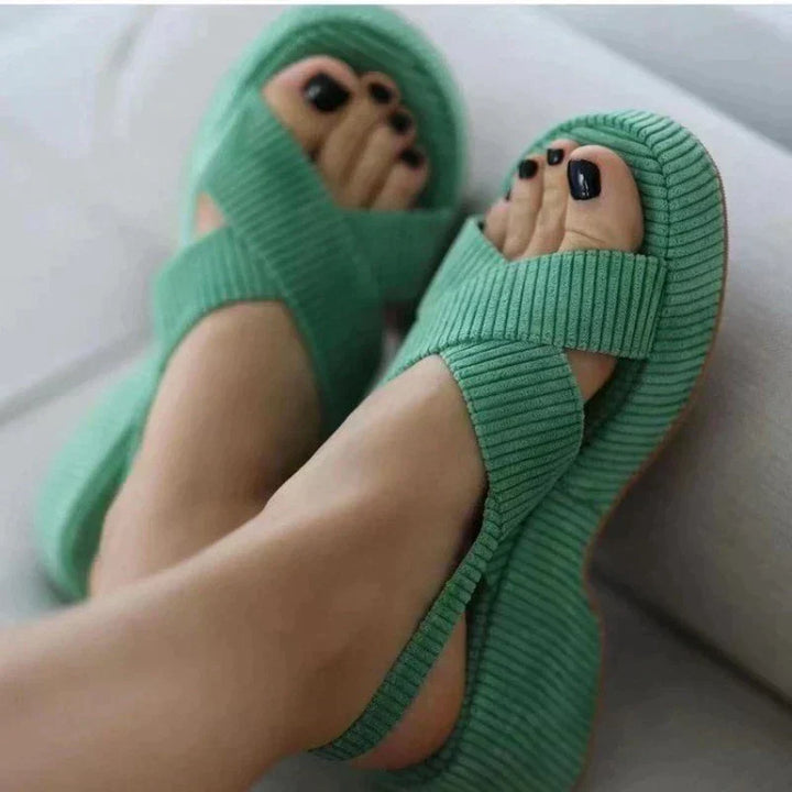 Damensandalen – stilvoll, bequem und perfekt für den Alltag