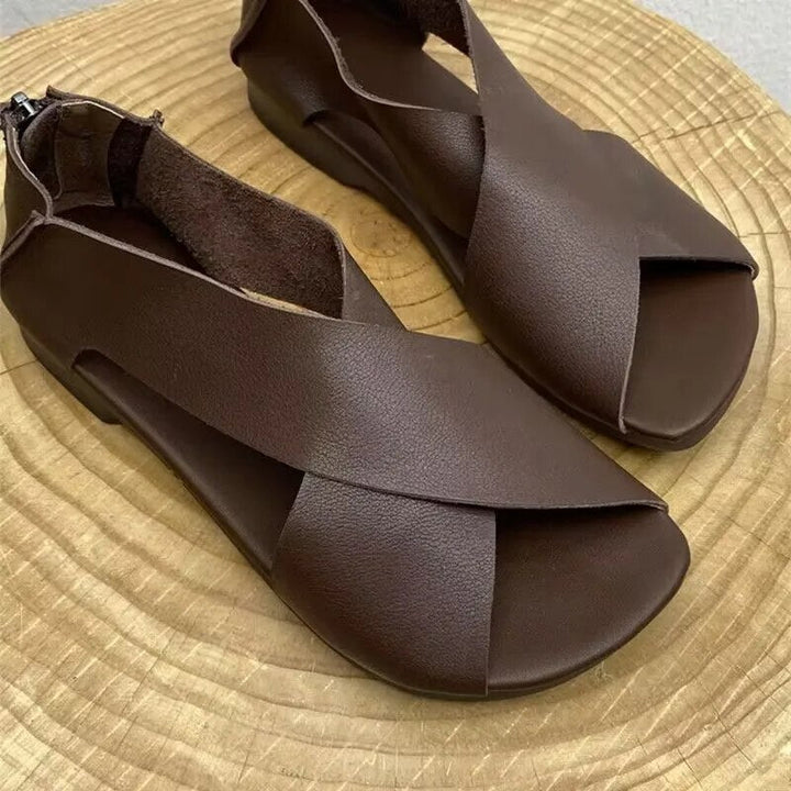 Aida | Damen Ledersandalen – Überkreuzte Riemen, Rutschfest & Elegant