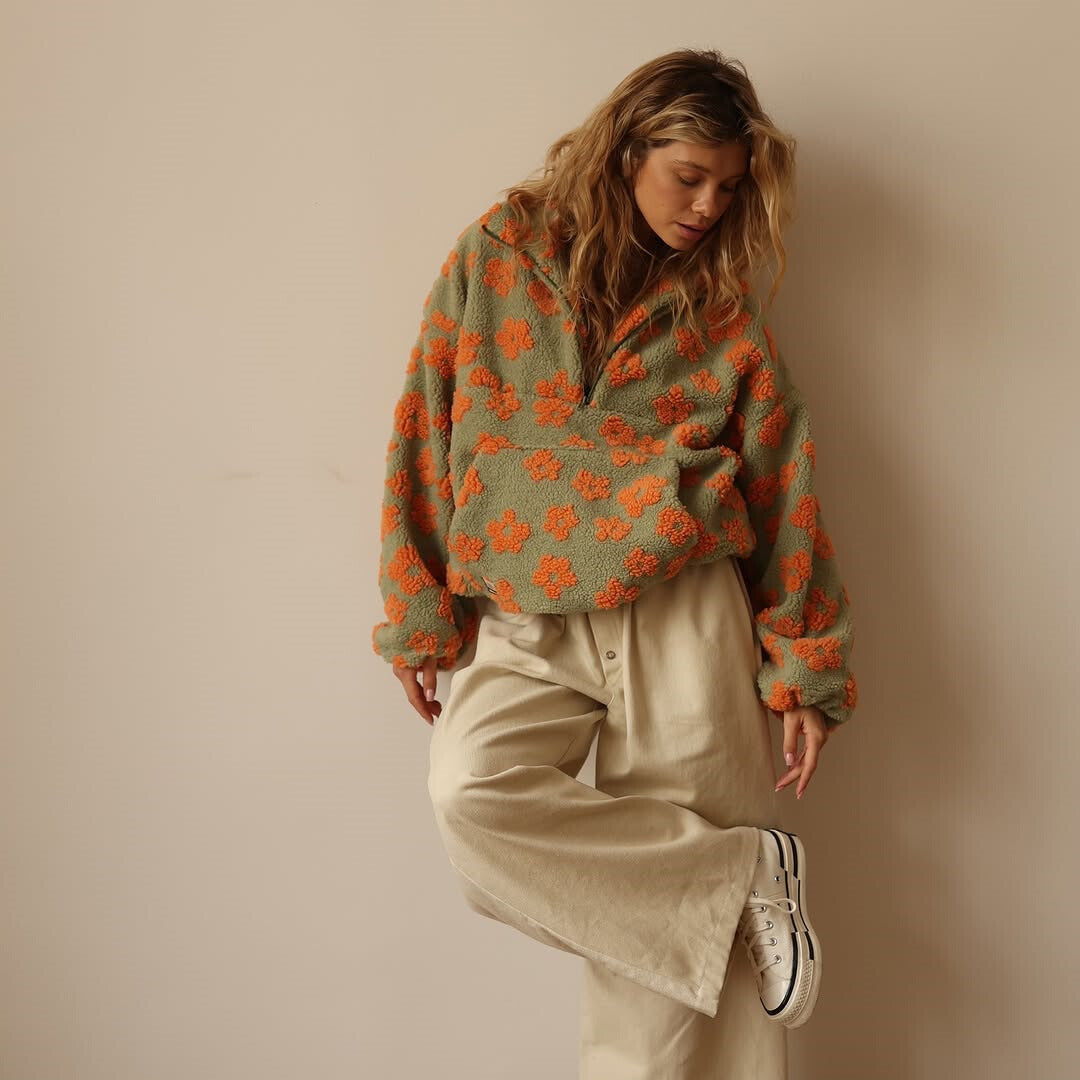 Selma – Langärmeliger Vlies Pullover Mit Blumen Muster