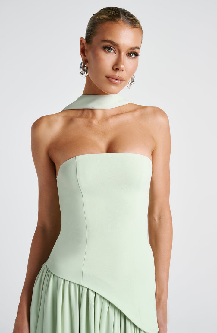 Damen Trägerloses Maxi-Abendkleid – Asymmetrische Taille, Korsett & Hoher Schlitz