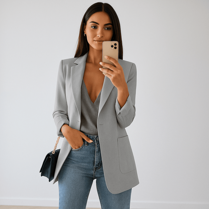 Claude responded: Title: Damen Langer Blazer – Offene Vorderseite, Kerbkragen & MassgeschneidertTitle: